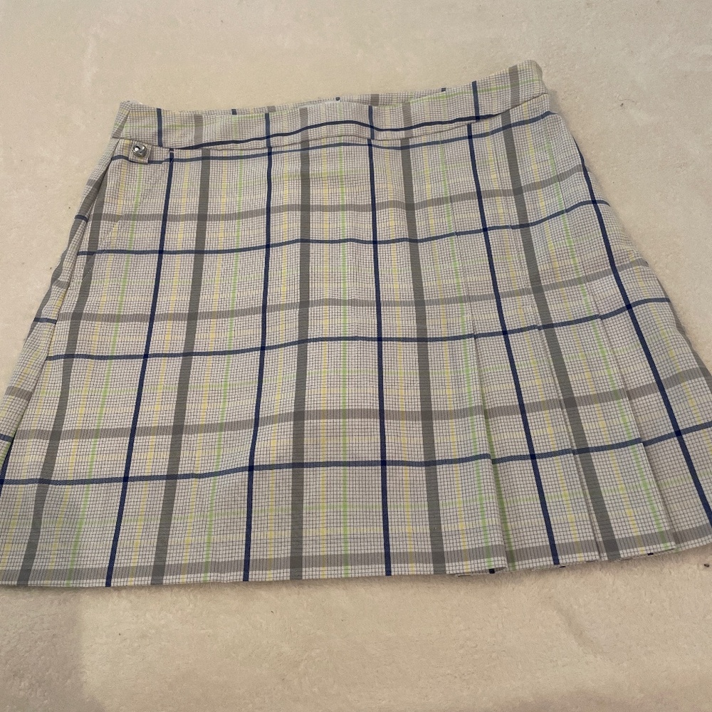 Golf skort